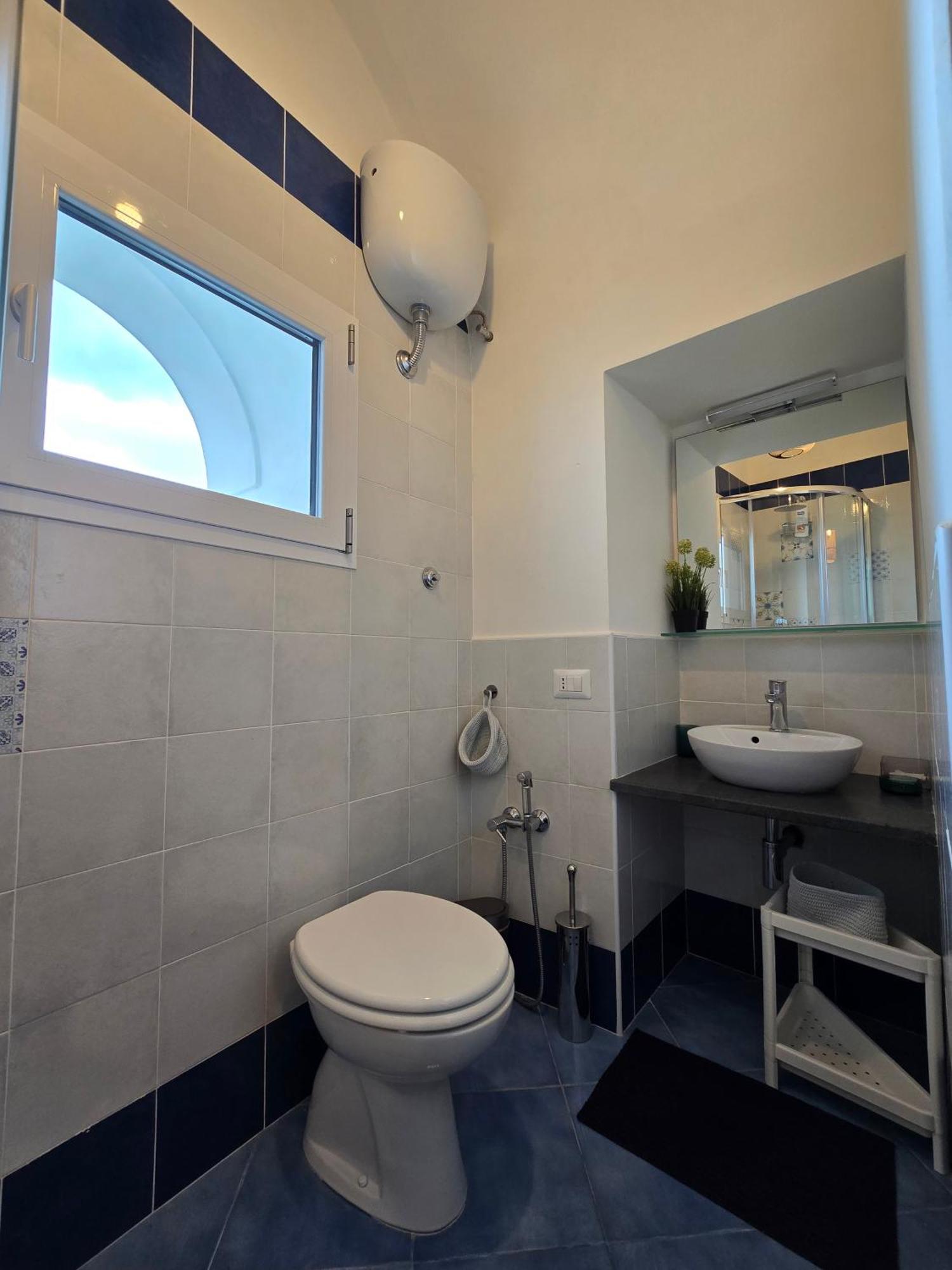 Raito Guest House - Amalfi Coast В'єтрі Екстер'єр фото